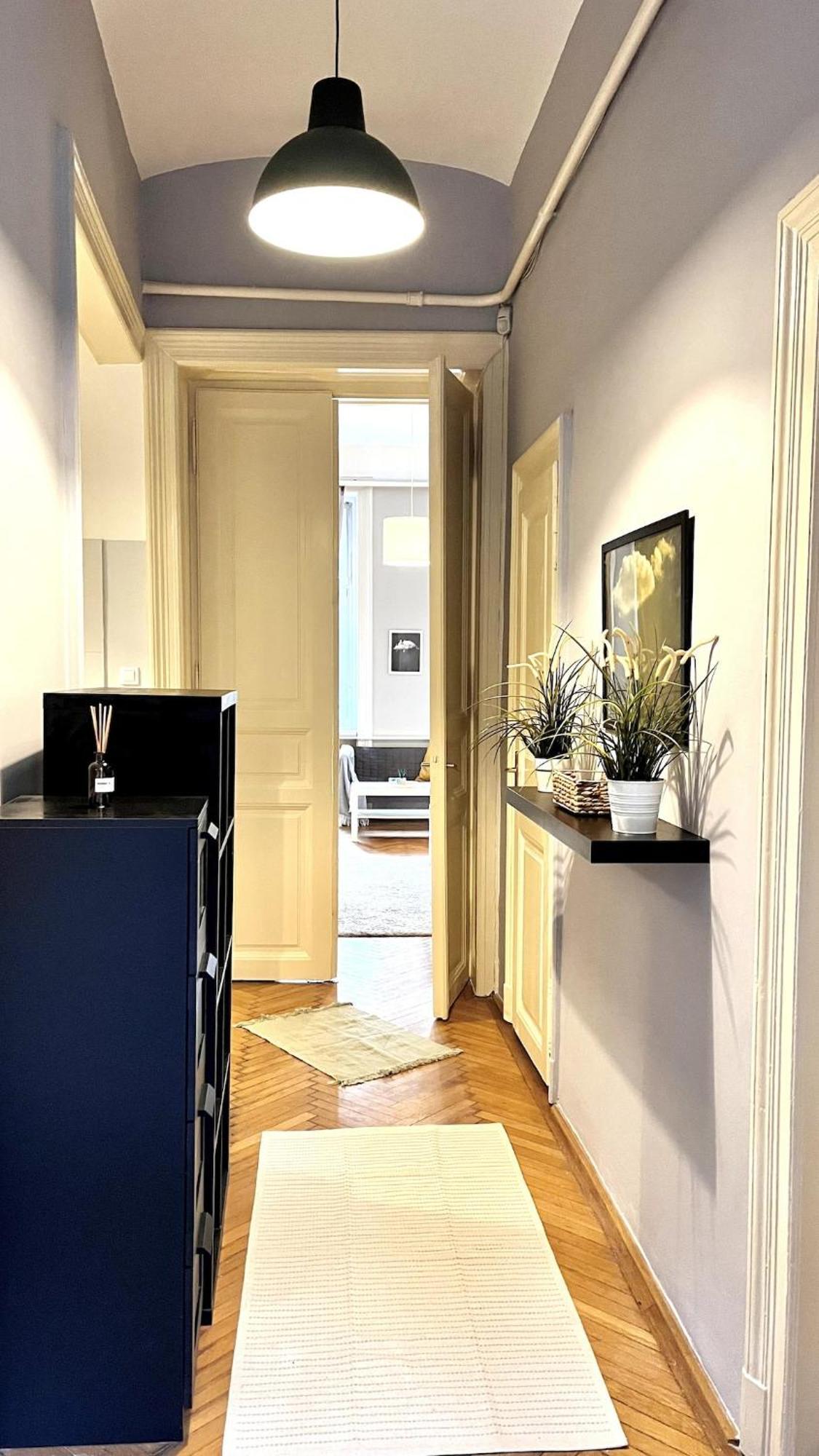 Cozy Flat For 4-6 People, Andrassy Str -oktogon Area *